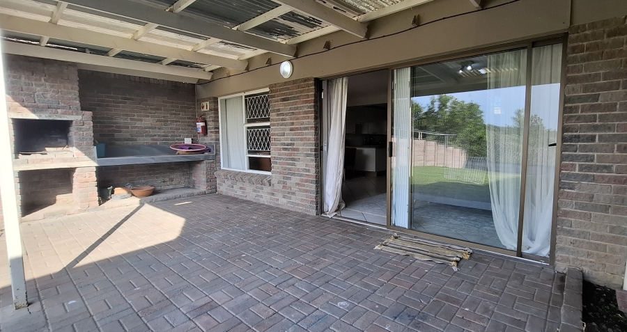 To Let 3 Bedroom Property for Rent in Nahoon Valley Park Eastern Cape